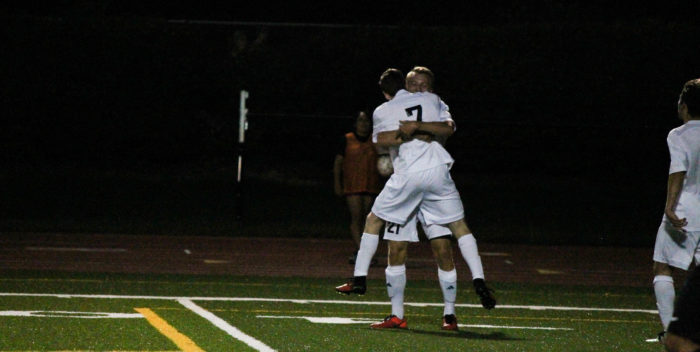 Men’s soccer match against Wesleyan ends in tie