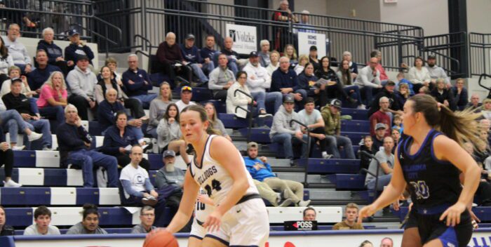 Bulldogs outrebounded by No. 1 Dordt, 79-57