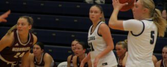 Women’s basketball’s winning streak ends against Hastings, 81-71
