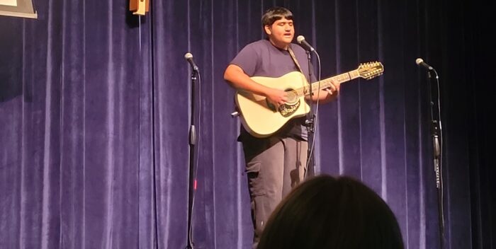 Rendition of Spanish song “Tu Eres” wins at Concordia’s Variety Show