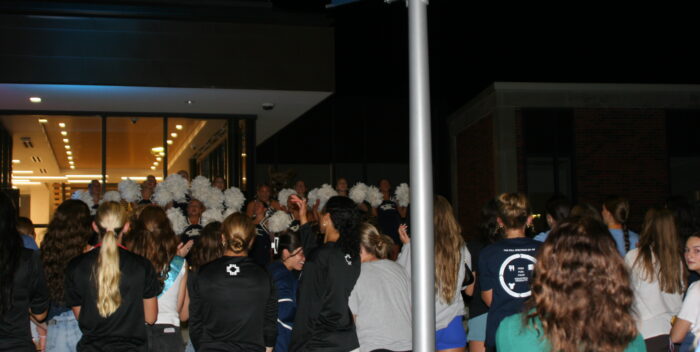Bulldogs gather in quad for homecoming rally