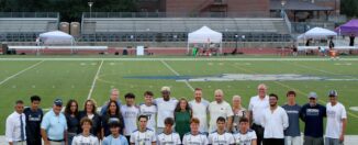 Seniors shine in men’s soccer victory over Bellevue