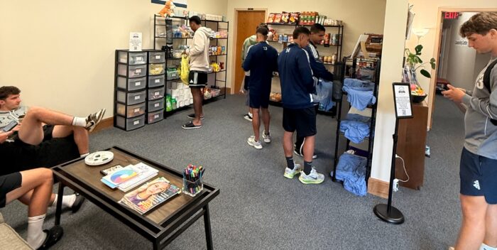 Campus food pantry helps students in need