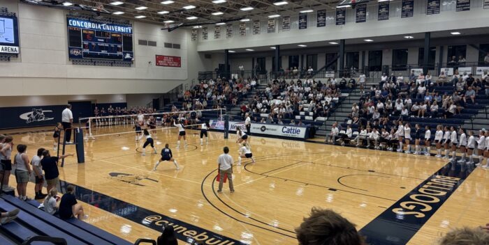 No. 3 Concordia sweeps season series against Midland with four-set road victory